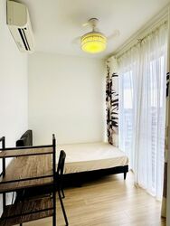 Lake Life (D22), Condominium #550273301